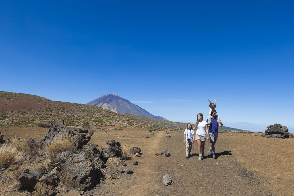 03-parque-nacional-teide-familia.jpg